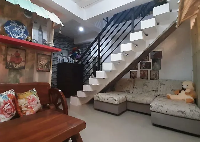 Redgate21 Homestay *